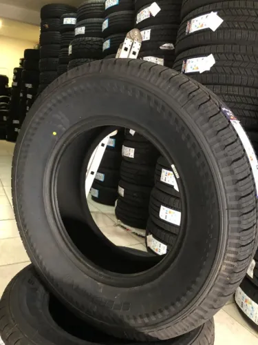 Pneu 265/65/R17 Speedmax Radial HT com mais performance e durabilidade