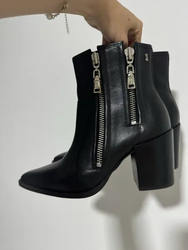 Bota de couro Santa Lolla n37