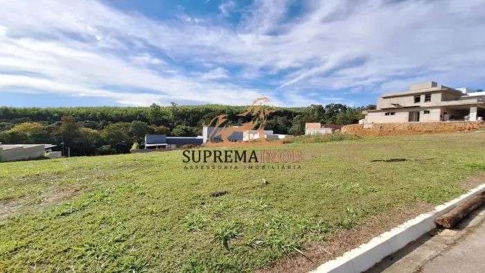 Terreno à venda com 1.000m² - Condomínio Terras de São Lucas