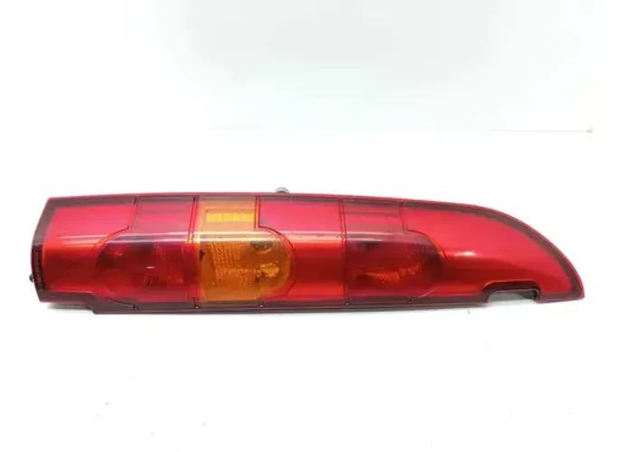 Lanterna Traseira Esquerda Renault Kangoo 2013 Esquerdo/motorista Vermelho