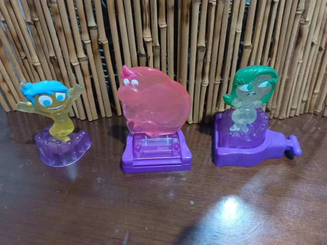 3 Bonecos Divertidamente 