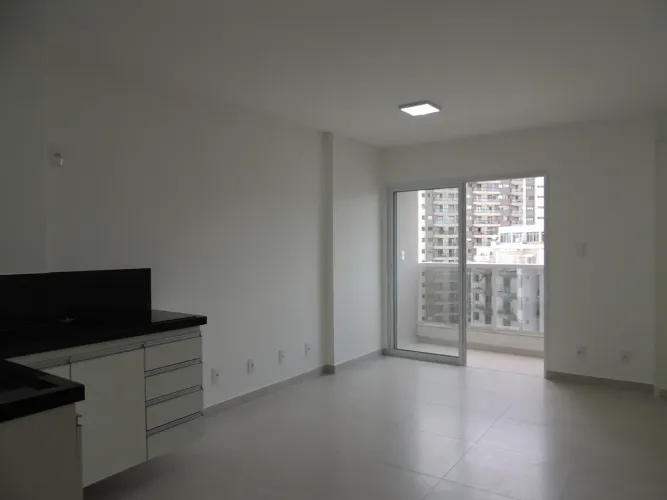 Studio mobiliado com vista e lazer no Independência 915 para venda