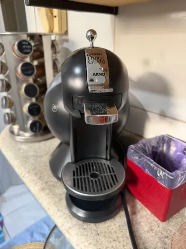 Cafeteira da dolce gusto 