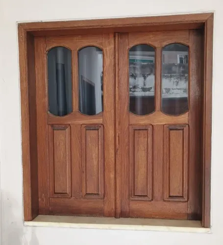 Janela de madeira 