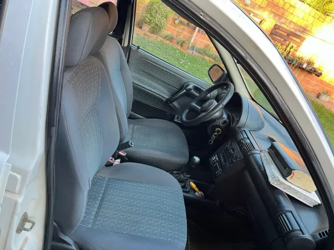 Chevrolet Corsa Wind 1.0 Mpf/milleniumi/ EFI 4P (álcool) 2001
