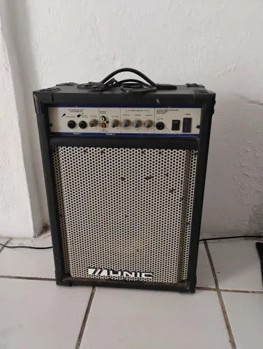 Caixa amplificador