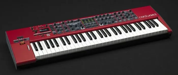 Teclado Sintetizador Nord Wave 2 com<br><br>61 Teclas