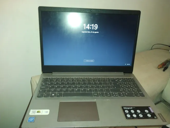 Lenovo S-145 IdeaPad 8Gram