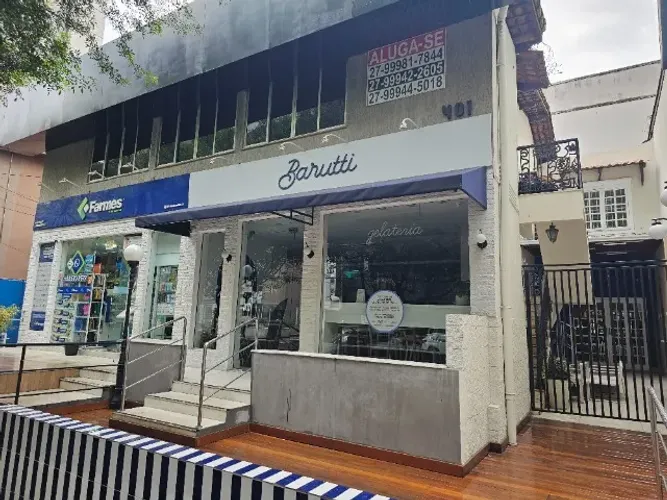 Imóvel com 165m2 na praia do canto, ideal para escritório ou clínica c/ 6 ambientes livres