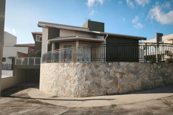 Casa térrea para locação Condomínio Villagio Emília em São Roque/SP