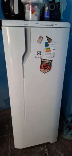 Geladeira eletrolux