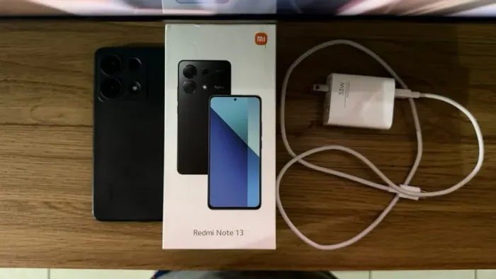 [PREÇO NEGOCIÁVEL] Xiaomi Redmi Note 13 4G 8GB/256GB - Usado e Zerado