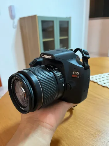 Canon Rebel T7 + Lente 18-55mm | Excelente estado
