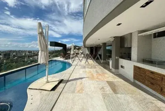 Casa à venda no Mangabeiras - 836 m² - 5 suítes