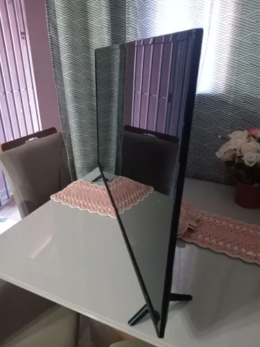 Vendo TV TCL samart 43 polegada com defeito