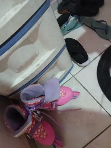 Vendo  1 patins 