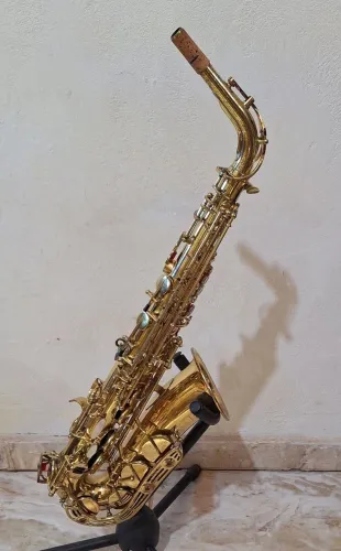 Saxofone Alto Yamaha Japan YAS-61.