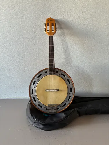 Banjo ?