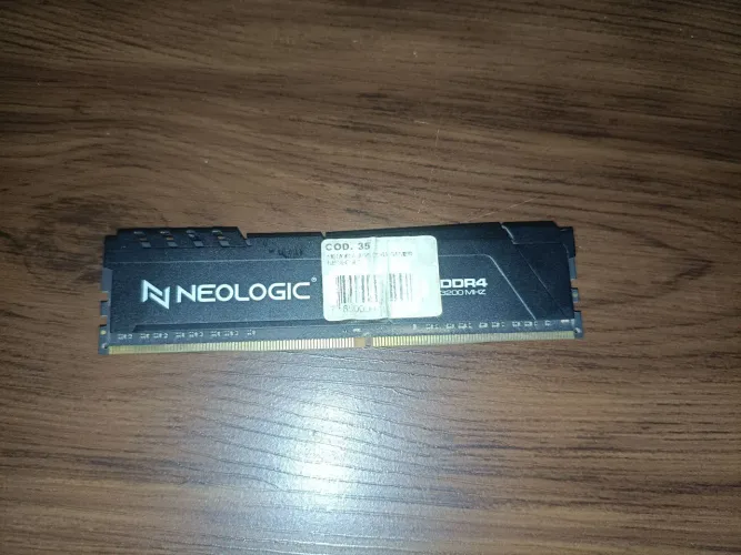 Memória ram DDR4 8gb 3200 MHz 
