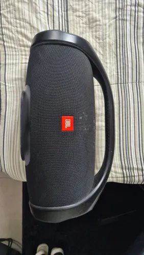 Jbl boombox 1