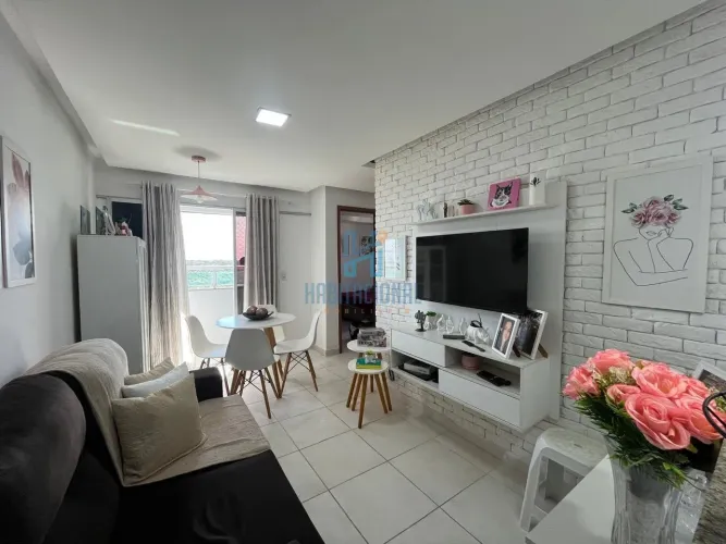Apartamento com 2 dormitórios à venda por R$ 255.000,00 - Residencial Top Life - Nova Parn
