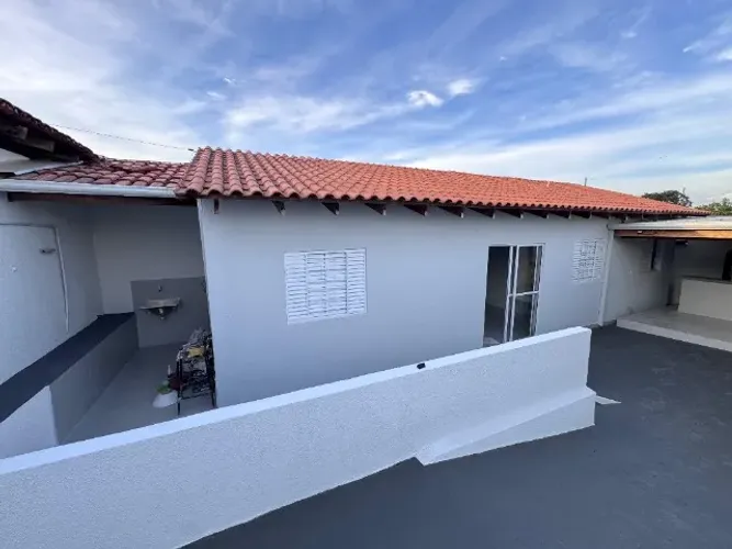 ALUGUEL CASA JD ITALIA