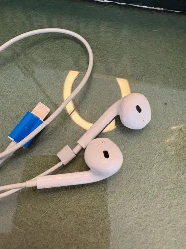 Fone de ouvido lightning