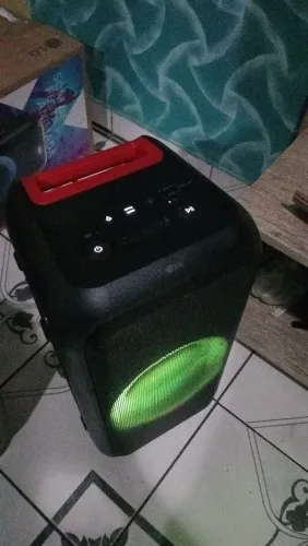 Caixa de som lg X boom .