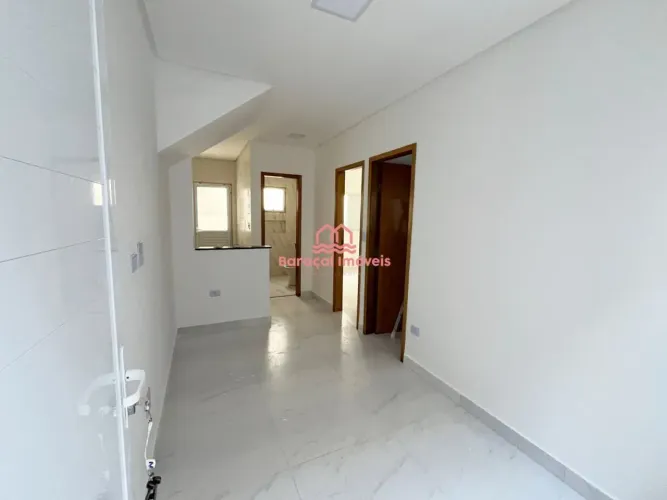 Casa em condomínio fechado a venda Bairro Tupiry na cidade de Praia Grande!