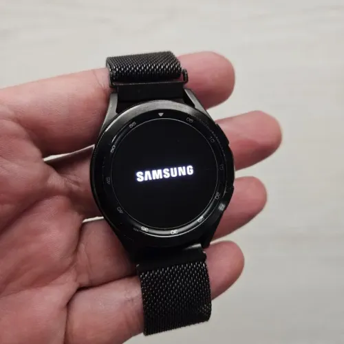 Samsung Galaxy Watch 4 Classic Preto Estado de Novo + Pulseira Mesh Premium
