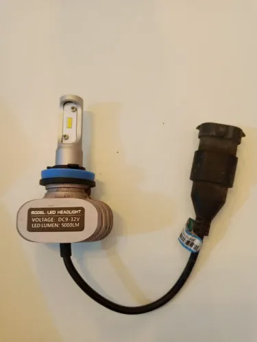 Par Lâmpada Ultra Led Titanium 6000k 9~32v 50w 5000lm H11