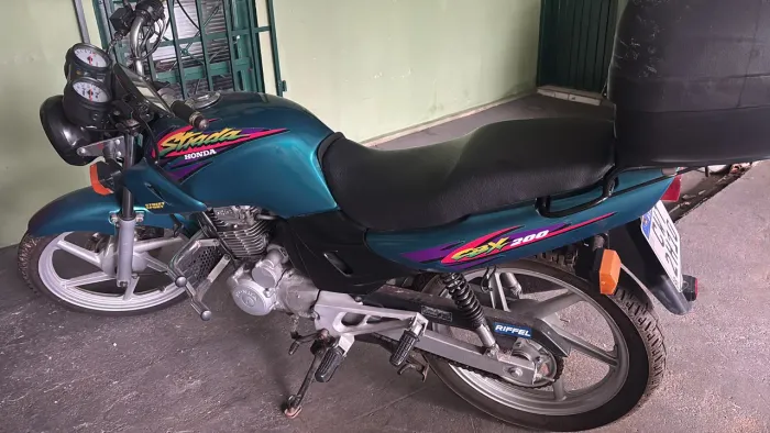 Vendo Honda Strada Cbx 200