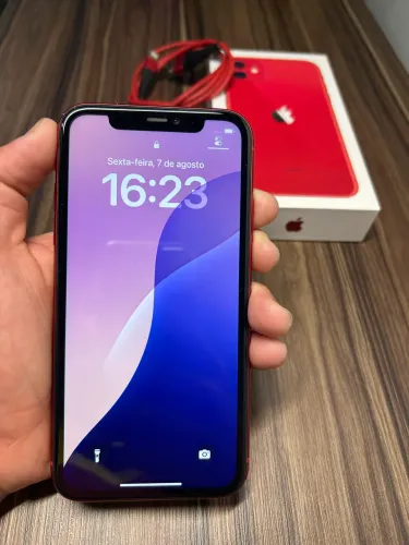 iPhone 11