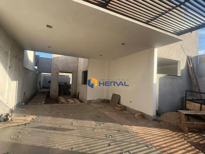 Casa com 3 quartos à venda por R$ 650.000 - Jardim Campos - Maringá/PR