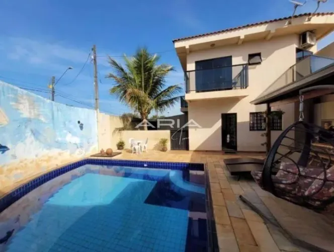 Casa à VENDA próximo ao Aeroporto, Zona Leste, Londrina PR.