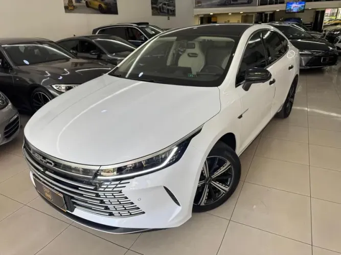 BYD King GS 1.5 16V Híbrido Aut. 2025