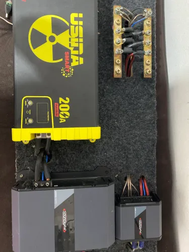 KIT DE SOM AUTOMOTIVO COMPLETO - ESTADO DE NOVO 
