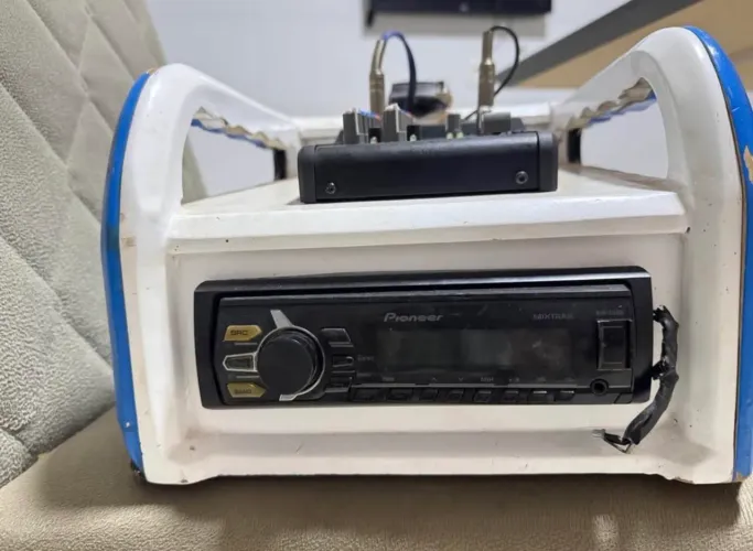 Vendo Som automotivo