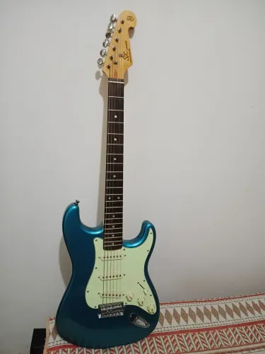 Guitarra Strato SX Sreies