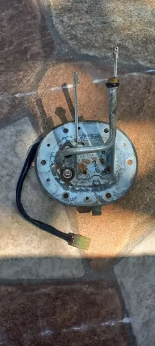Carcaça da bomba de combustível transalp
