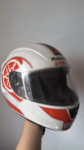 Capacete Yamaha