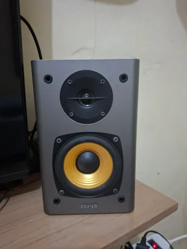 Monitor de Áudio Edifier