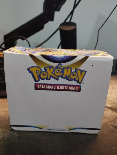Pokemon Booster Box - Astros Cintilantes