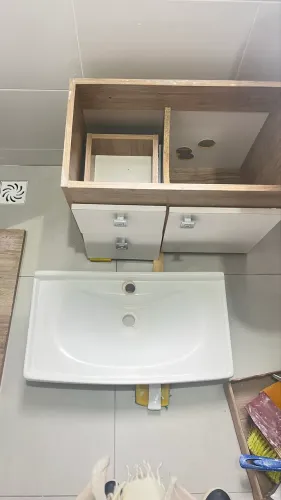 Kit Armário de banheiro ( gabinete + espelheira)