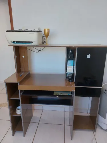 Mesa escrivaninha