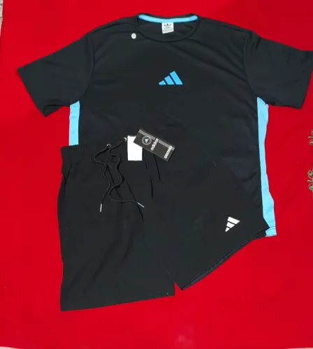 Kit Adidas?