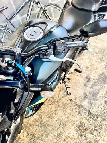 Fz25 verde fosco 2024 linda