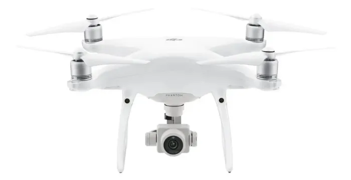 Drone DJI Phantom 4 Advanced, câmera C4K branco com 4 baterias