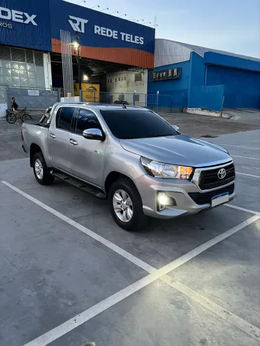 Toyota Hilux CD SR 4X4 2.8 TDI Diesel Aut. 2020