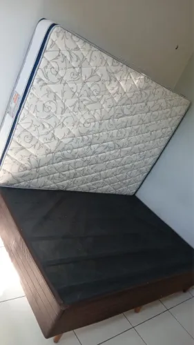 Vendo Cama Casal 